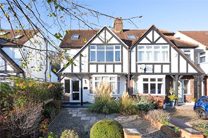 4 Bedroom Semi Detached House For Sale In Sandbourne Avenue, Wimbledon, London, SW19