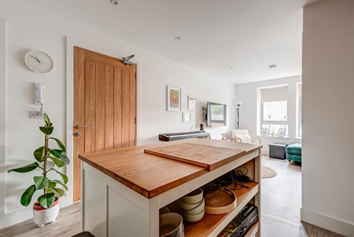 1 Bedroom Flat For Sale In Old Mill Lane Cottages, Sheffield, S35