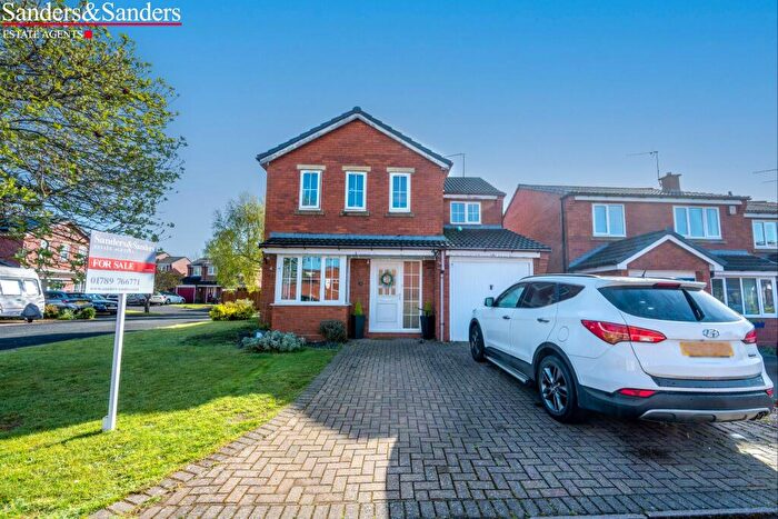 4 Bedroom Detached House For Sale In Eclipse Road, Alcester, B49