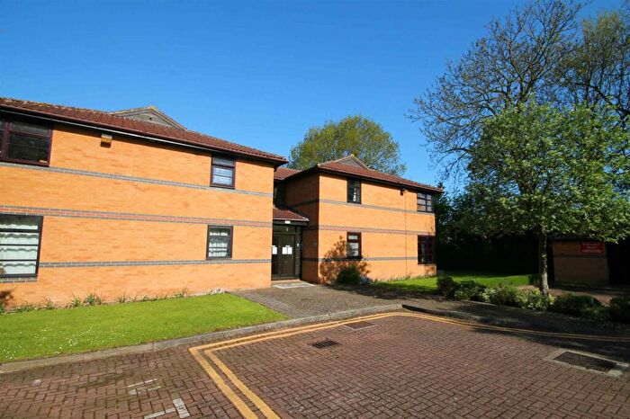 1 Bedroom Flat To Rent In Wedgewood Drive, Cherry Hinton, Cambridge, CB1