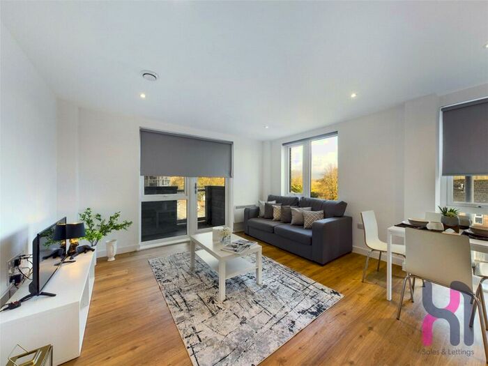 2 Bedroom Flat For Sale In The Plaza, Advent Way, Ancoats, Manchester, M4