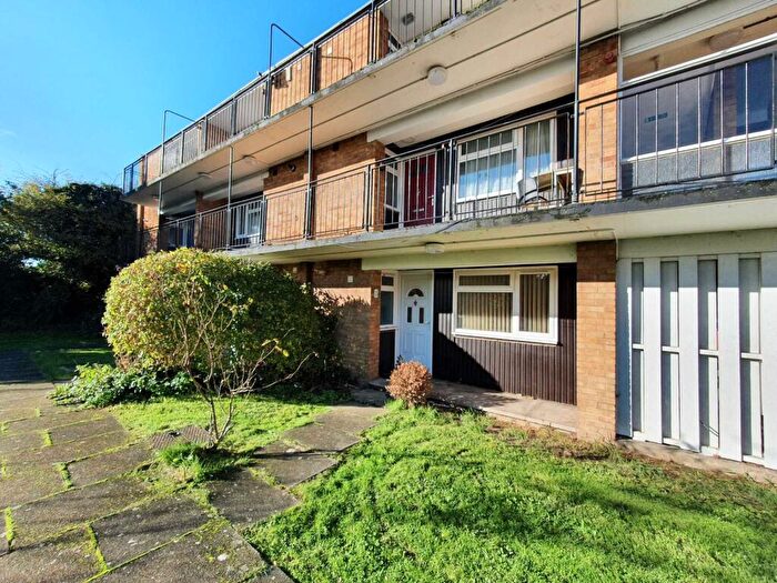 1 Bedroom Flat To Rent In Rhodaus Close, Canterbury, CT1