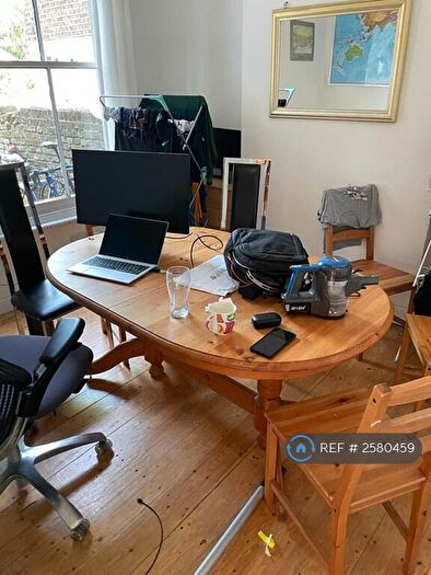 6 Bedroom Terraced House To Rent In Calverley Grove, London, N19