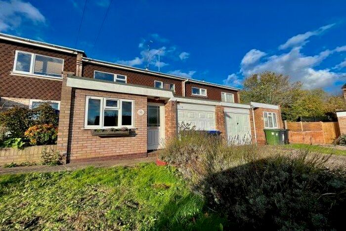 3 Bedroom Terraced House To Rent In Ilex Court, Warwick, CV34