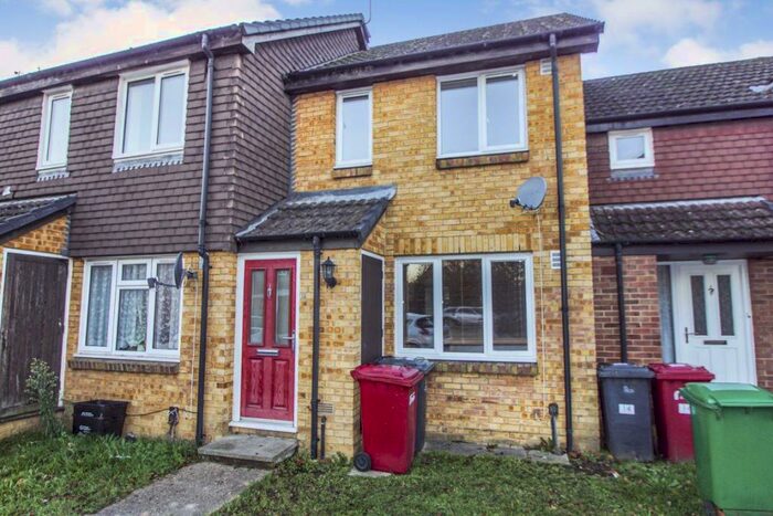 2 Bedroom House To Rent In Braemar Gardens, SL1