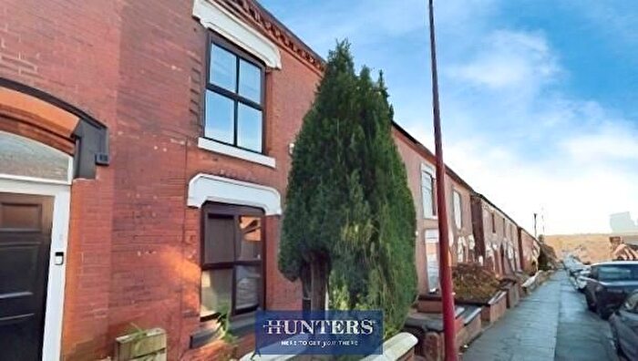 2 Bedroom Terraced House For Sale In Chapel Street, Dukinfield, SK16