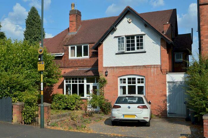 4 Bedroom Semi-Detached House To Rent In Clarence Road, Moseley, Birmingham, B13