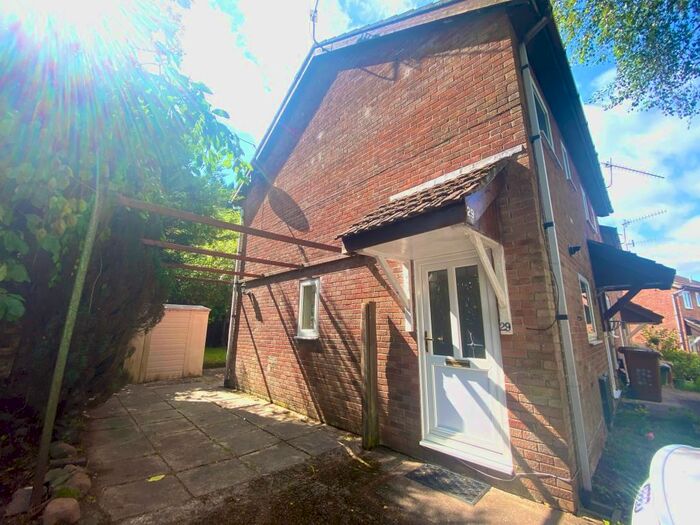 2 Bedroom House To Rent In Dan-y-Darren, Llanbradach, Caerphilly, CF83