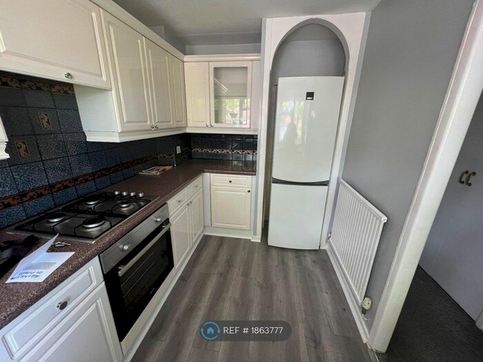 3 Bedroom Terraced House To Rent In Pipard, Great Linford, Milton Keynes, MK14