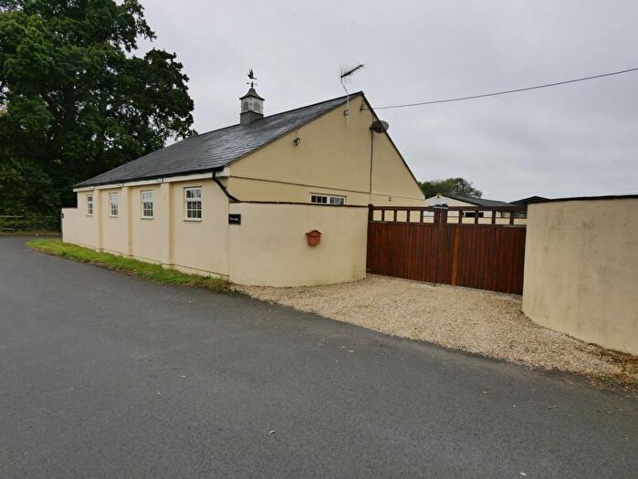 4 Bedroom Detached House To Rent In Leigh, Wiltshire, SN6