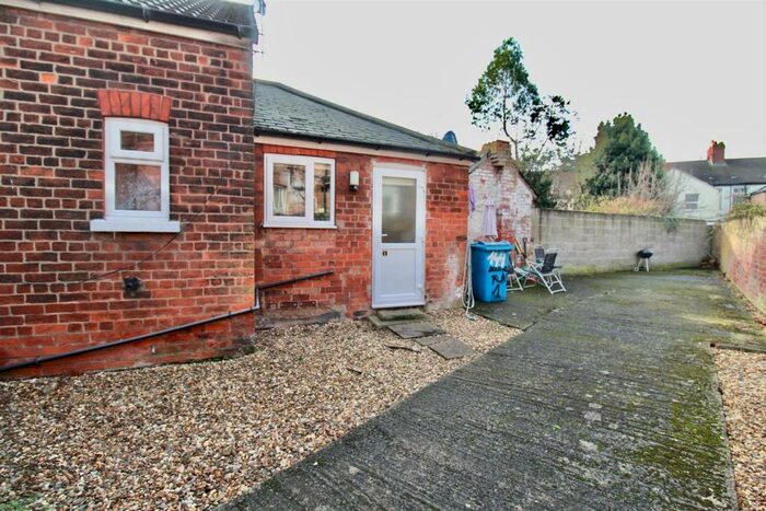 1 Bedroom Flat To Rent In Boulevard, Hull, HU3