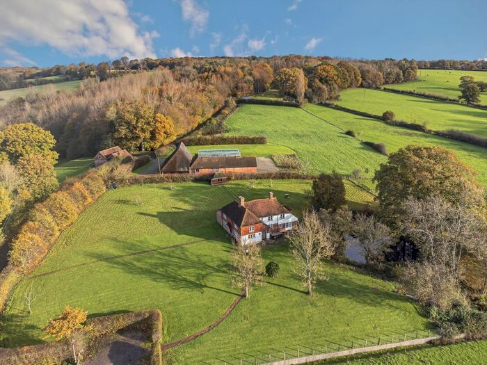 4 Bedroom Detached House To Rent In Starvecrow Lane, Peasmarsh, Rye, TN31