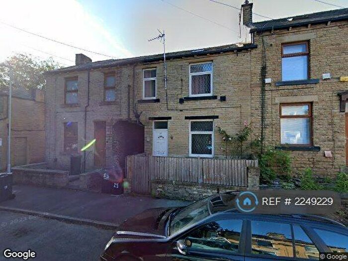 2 Bedroom Terraced House To Rent In Walker Terrace, Bradford, BD4