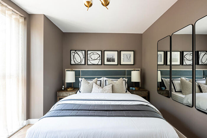 2 Bedroom Apartment For Sale In Carlton Vale London, NW6