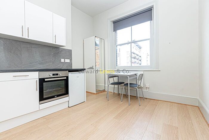 Studio To Rent In Downs Road, London, E5