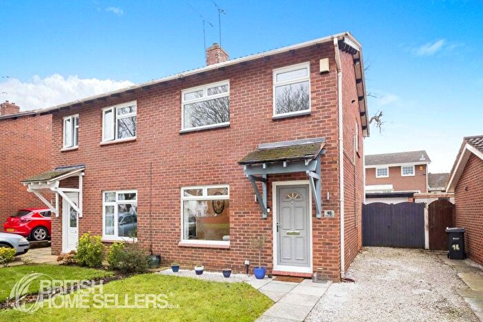 3 Bedroom Semi-Detached House For Sale In Wells Close, Mickle Trafford, Chester, Cheshire, CH2