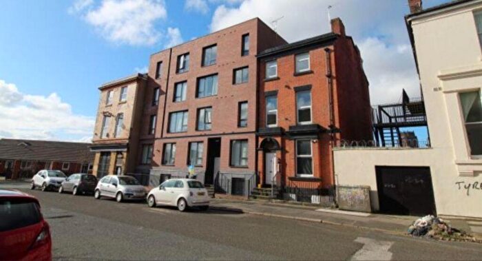 Studio For Sale In Upper Hill Street, Liverpool, L8