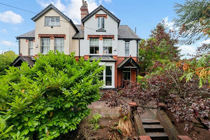 7 Bedroom Semi-Detached House For Sale In Chester Road South, Kidderminster, DY10