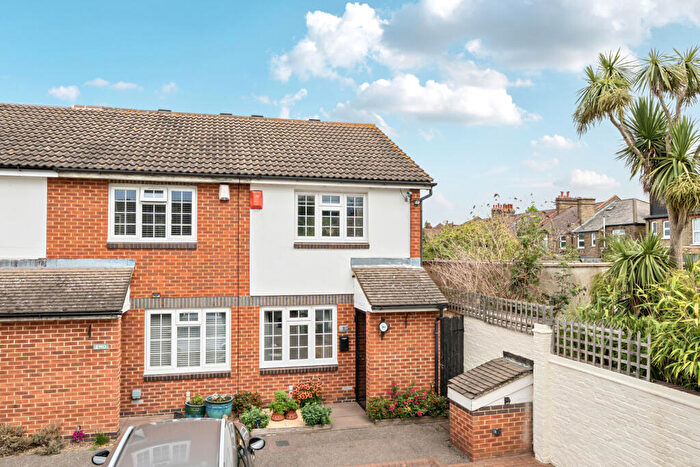 2 Bedroom End Of Terrace House For Sale In Muncies Mews, London, SE6
