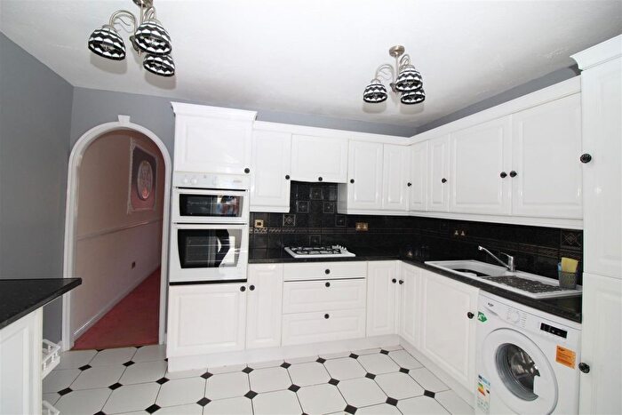 2 Bedroom Terraced House To Rent In Cories Close, Dagenham, RM8