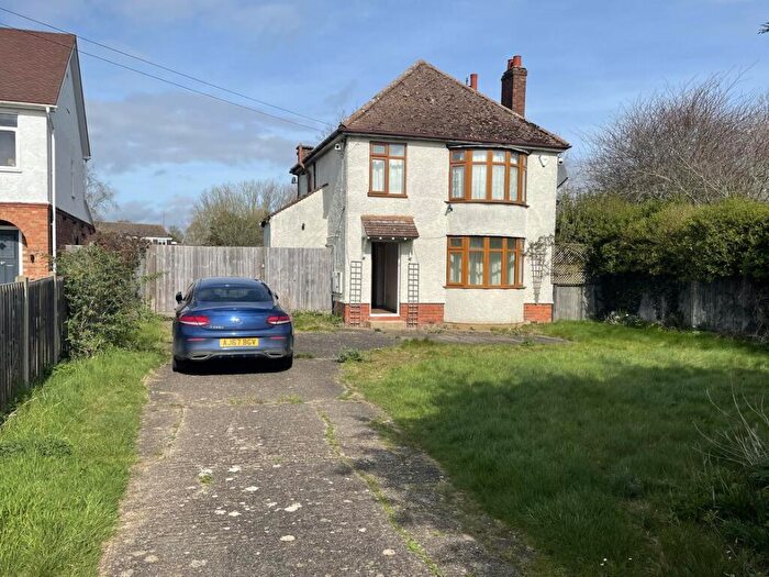 Detached House For Sale In Chicheley Street, Chicheley Street, Newport Pagnell, Buckinghamshire, MK16
