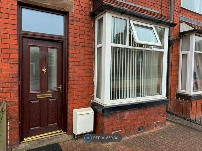 2 Bedroom Terraced House To Rent In Bury Old Road, Ainsworth, Bolton, BL2