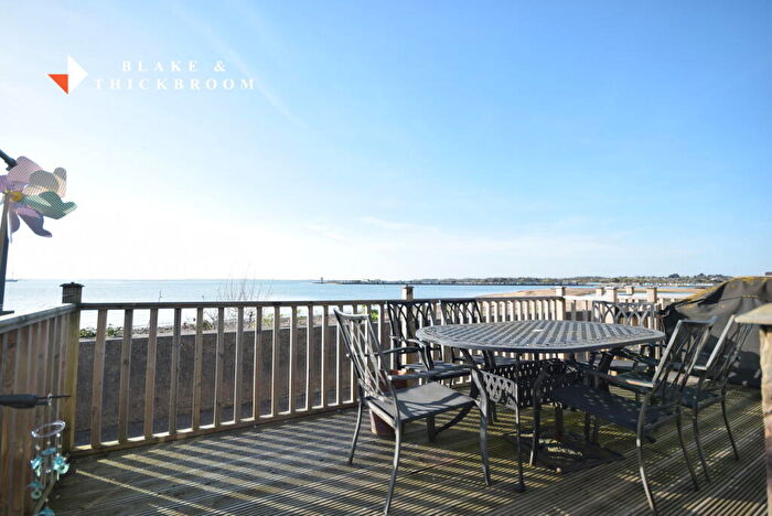 3 Bedroom Detached House For Sale In Tower Estate, Point Clear Bay, CO16