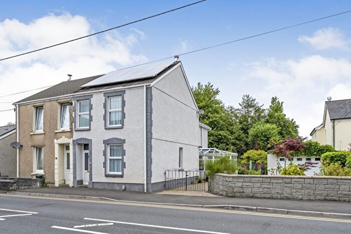 3 Bedroom Semi-Detached House For Sale In Castle Street, Loughor, Swansea, SA4