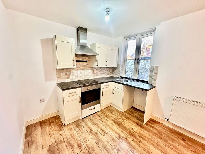 2 Bedroom Flat To Rent In Upper Wellington Street, Nottingham, NG10