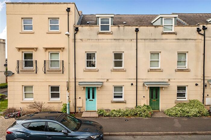 3 Bedroom Town House For Sale In Redmarley Road, Cheltenham, GL52