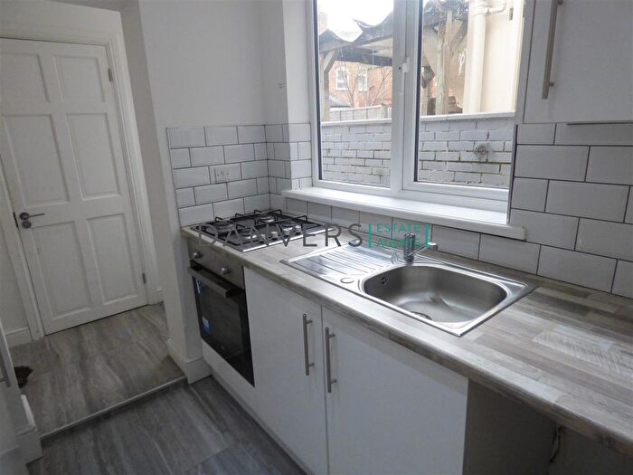 3 Bedroom Terraced House To Rent In Saffron Lane, Leicester, LE2