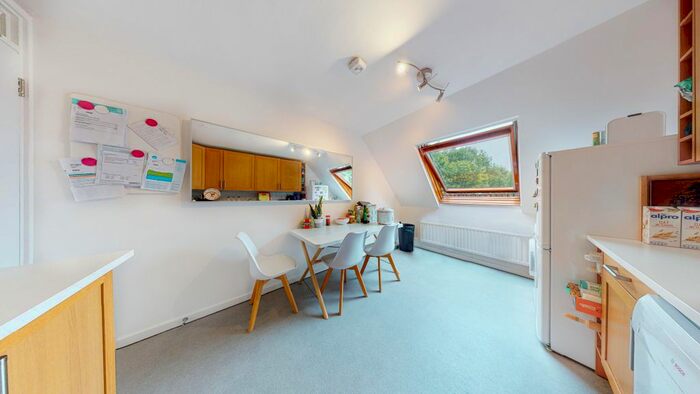 4 Bedroom Flat To Rent In Mutton Place, Chalk Farm, London, NW1