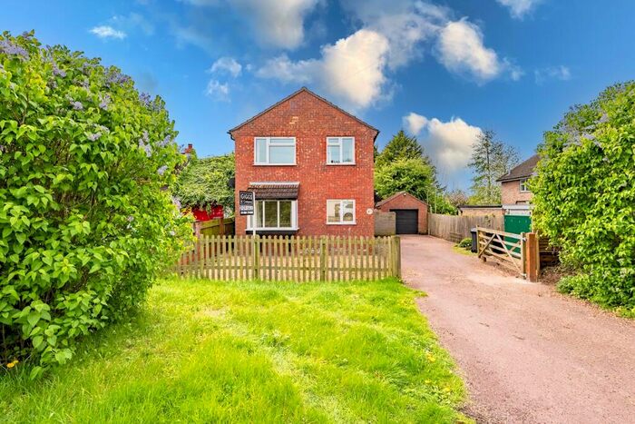 4 Bedroom Detached House For Sale In The Lane, Wyboston, Bedford, Bedfordshire, MK44