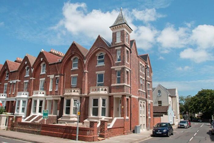Studio To Rent In St Andrews Road, Southsea, PO5