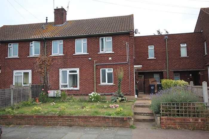 2 Bedroom Flat To Rent In Wellcome Avenue, Dartford, DA1