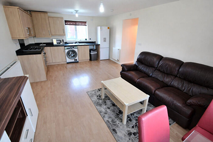 2 Bedroom Flat To Rent In Signals Drive, Coventry, CV3