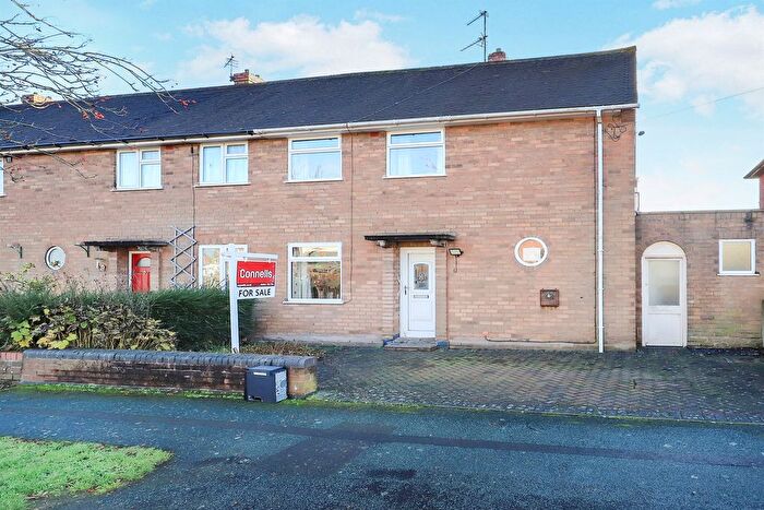 3 Bedroom End Terrace House For Sale In Harper Avenue, Wolverhampton, WV11