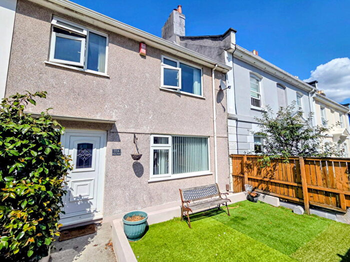 3 Bedroom Terraced House For Sale In Pasley Street, Plymouth, PL2