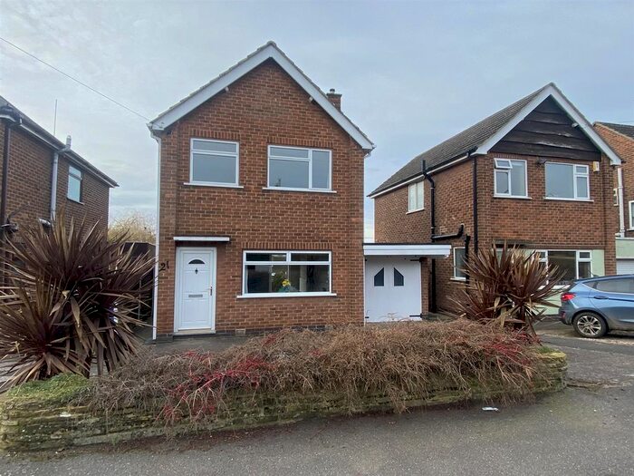 3 Bedroom Detached House To Rent In Portreath Drive, Allestree, Derby, DE22