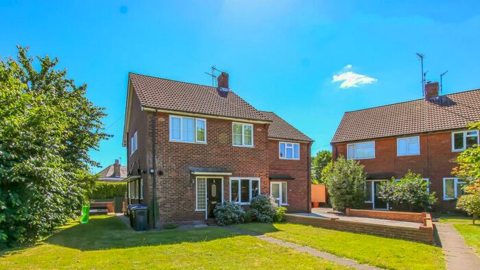 2 Bedroom Maisonette To Rent In Railway Street, Hertford, SG13