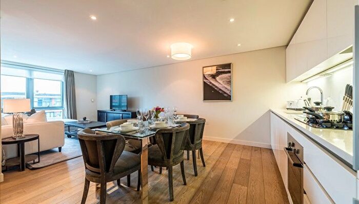 3 Bedroom Flat To Rent In Merchant Square, Paddington, W2