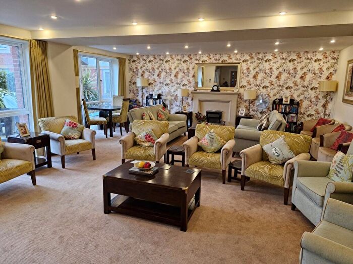 1 Bedroom Retirement Property For Sale In Chester Road, Castle Bromwich, Birmingham, B36