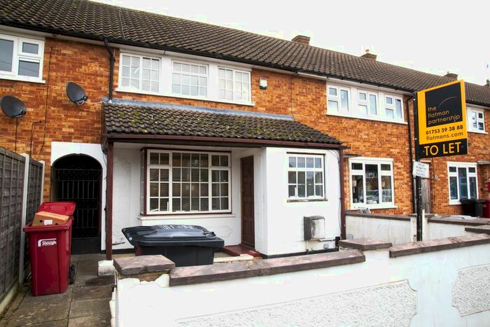 3 Bedroom Terraced House To Rent In Ives Road, Langley, SL3