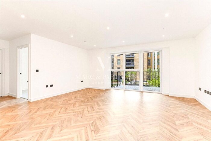 2 Bedroom Flat To Rent In Kingston, Tryon House, London, KT1