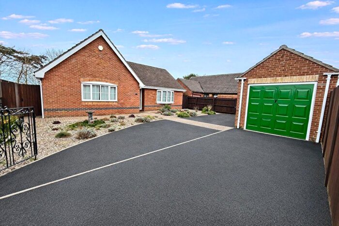 3 Bedroom Detached Bungalow For Sale In El Alamein Way, Bradwell, NR31