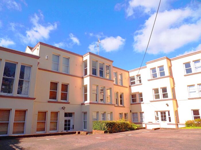 3 Bedroom Flat To Rent In Harrington Road, Brighton, BN1