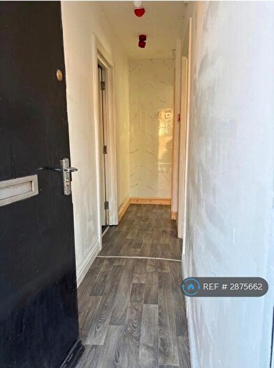 Studio To Rent In Picton Road, Liverpool, L15