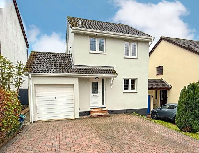 3 Bedroom Detached House For Sale In Lea Vale Road, Newton Abbot, TQ12