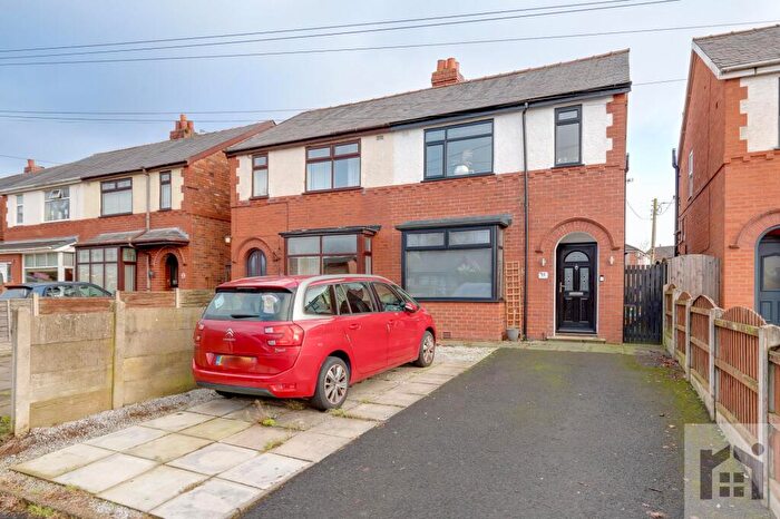 3 Bedroom Semi-Detached House For Sale In New Road, Coppull, PR7