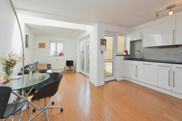 3 Bedroom Terraced House To Rent In Derinton Road, London, SW17
